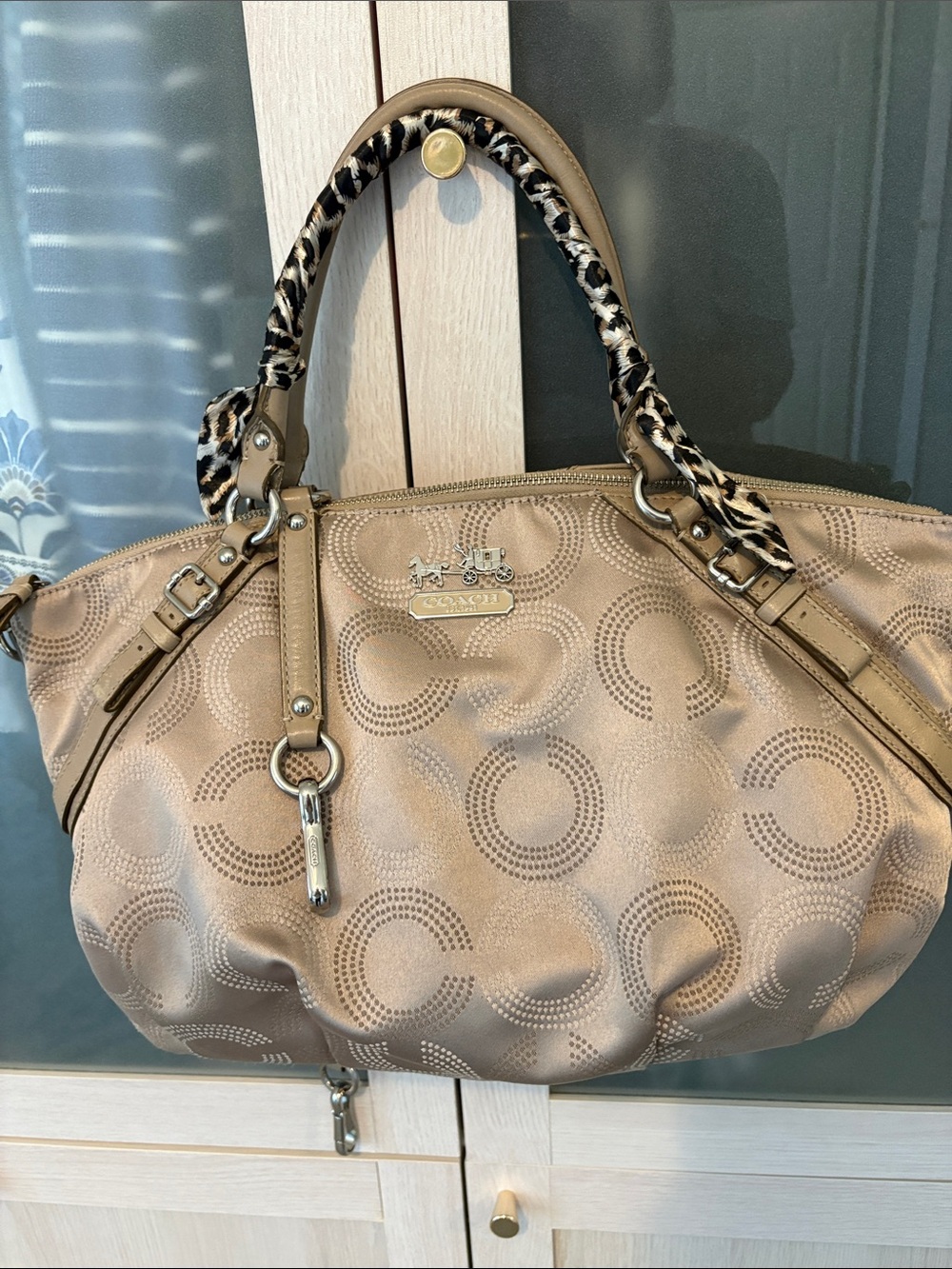 Coach 2010 Madison Dotted Op Art Sophia Satchel EUC